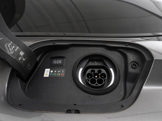 Peugeot 308 SW 1.6 HYbrid 180 Allure Pack Business | SOH 97.3% | Trekhaak | 360 camera | Adaptive cruise | Ca... ActivLease financial lease