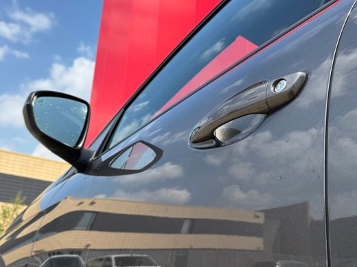 Peugeot 5008 1.6 GT Pack Business 7P | Focal | Panoramadak | Stoelverwarming | Elektrische kofferbak | Navigatie ActivLease financial lease