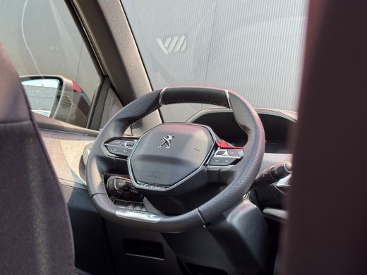 Peugeot 5008 1.6 GT Pack Business 7P | Focal | Panoramadak | Stoelverwarming | Elektrische kofferbak | Navigatie ActivLease financial lease