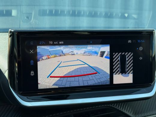 Peugeot e-208 Business, (2025-H0) Achteruitrijcamera | Cruise control | Keyless | Standkachel | Apple carplay &... ActivLease financial lease