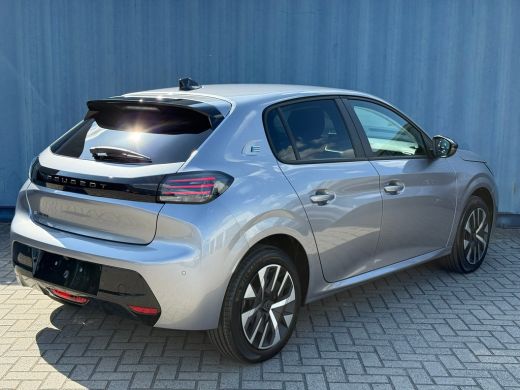 Peugeot e-208 Business, (2025-H0) Achteruitrijcamera | Cruise control | Keyless | Standkachel | Apple carplay &... ActivLease financial lease