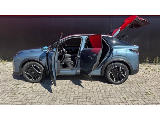 Peugeot e-3008 Allure | Advanced Active Safety Brake met camera en radar (Pack Safety Plus) | Climate Control | ... ActivLease financial lease