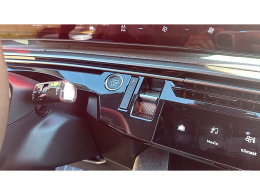 Peugeot e-3008 Allure | Advanced Active Safety Brake met camera en radar (Pack Safety Plus) | Climate Control | ... ActivLease financial lease