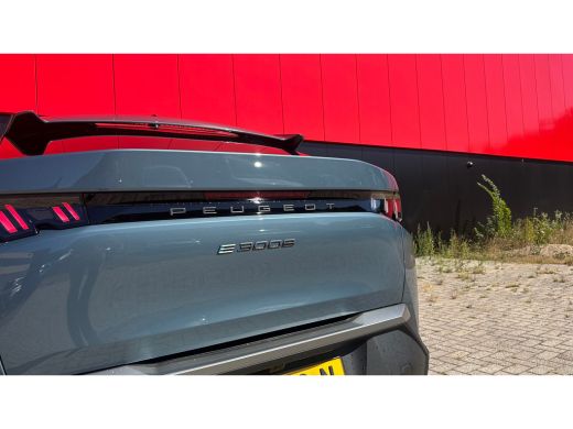 Peugeot e-3008 Allure | Advanced Active Safety Brake met camera en radar (Pack Safety Plus) | Climate Control | ... ActivLease financial lease