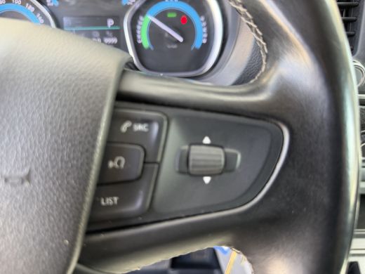 Peugeot e-Expert Standard Premium 75 kWh Cruise Control/achteruitrijcamera ActivLease financial lease