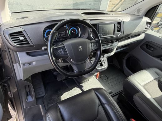 Peugeot e-Expert Standard Premium 75 kWh Cruise Control/achteruitrijcamera ActivLease financial lease