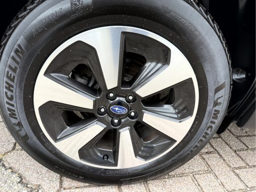 Subaru Forester 2.0 Premium NL. Auto, Vol Opties. ActivLease financial lease