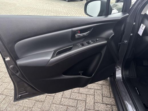 Suzuki S-Cross 1.4 Boosterjet Style Smart Hybrid | Rijklaarprijs | Climate Control | All Season banden | Adaptiv... ActivLease financial lease