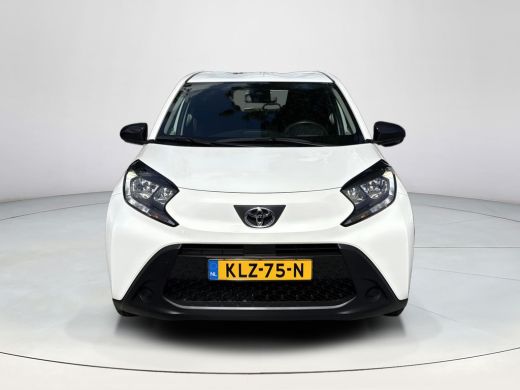 Toyota Aygo 1.0 VVT-i S-CVT **AUTOMAAT/ ADAPTIEF CRUISE CONTROL/ APPLE CARPLAY** ActivLease financial lease