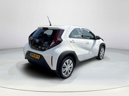 Toyota Aygo 1.0 VVT-i S-CVT Play **AUTOMAAT/ ADAPTIEF CRUISE CONTROL/ PARKEERCAMERA** ActivLease financial lease