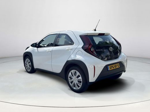 Toyota Aygo 1.0 VVT-i S-CVT Play **AUTOMAAT/ ADAPTIEF CRUISE CONTROL/ PARKEERCAMERA** ActivLease financial lease