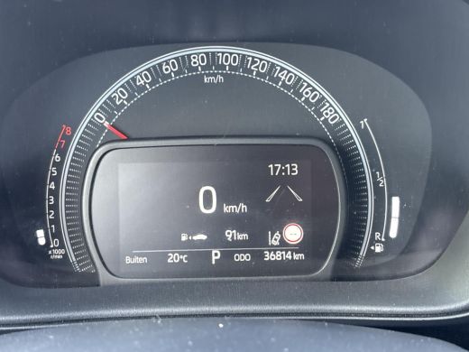 Toyota Aygo 1.0 VVT-i S-CVT Play **AUTOMAAT/ ADAPTIEF CRUISE CONTROL/ PARKEERCAMERA** ActivLease financial lease
