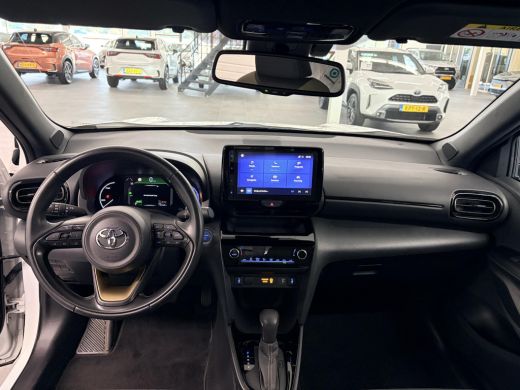 Toyota Yaris Cross 1.5 Hybrid Explore ActivLease financial lease