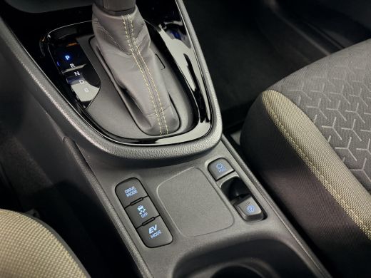 Toyota Yaris Cross 1.5 Hybrid Explore ActivLease financial lease