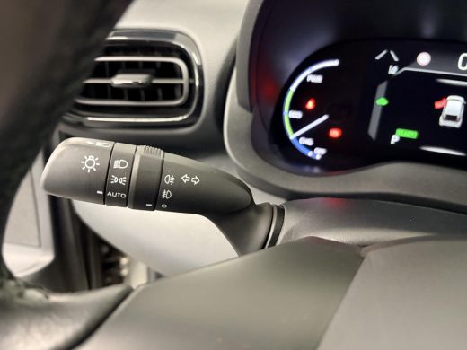 Toyota Yaris Cross 1.5 Hybrid Explore ActivLease financial lease