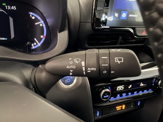 Toyota Yaris Cross 1.5 Hybrid Explore ActivLease financial lease