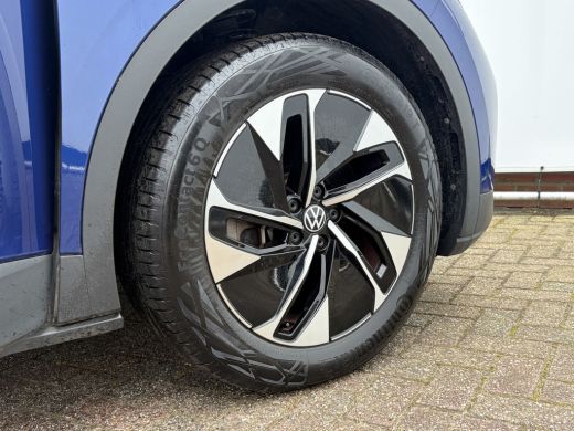 Volkswagen ID.4 SOH 93.6% Family 77 kWh Panoramadak Warmtepomp Adapt.Cruise Carplay ActivLease financial lease