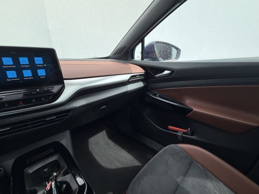 Volkswagen ID.4 SOH 93.6% Family 77 kWh Panoramadak Warmtepomp Adapt.Cruise Carplay ActivLease financial lease
