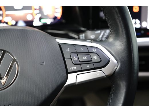 Volkswagen Multivan 1.4 eHybrid 218 pk life 7pers. | Achteruitrijcamera | Apple Carplay | Stoelverwarming | ActivLease financial lease