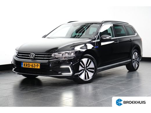 Volkswagen Passat Variant 1.4 TSI PHEV GTE Business | ACC | Stoelverwarming | Camera | LED Matrix | 17'' | | Achter... ActivLease financial lease