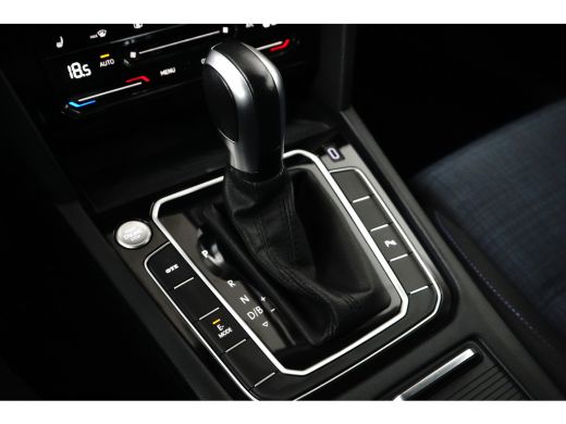 Volkswagen Passat Variant 1.4 TSI PHEV GTE Business | ACC | Stoelverwarming | Camera | LED Matrix | 17'' | | Achter... ActivLease financial lease