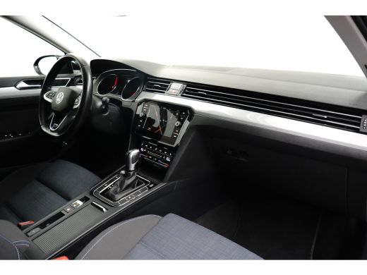 Volkswagen Passat Variant 1.4 TSI PHEV GTE Business | ACC | Stoelverwarming | Camera | LED Matrix | 17'' | | Achter... ActivLease financial lease