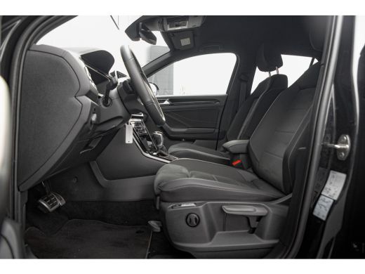 Volkswagen T-Roc 1.5 TSI 150pk R-Line Edition DSG | Trekhaak | Camera | Apple Carplay | ActivLease financial lease