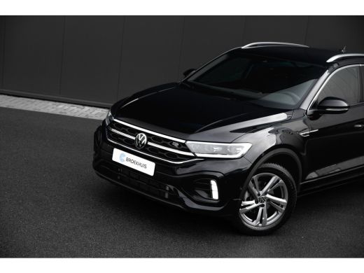 Volkswagen T-Roc 1.5 TSI 150pk R-Line Edition DSG | Trekhaak | Camera | Apple Carplay | ActivLease financial lease