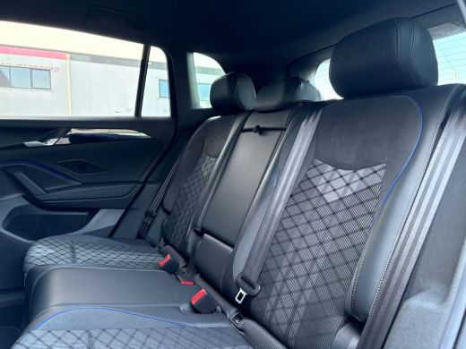 Volkswagen Tiguan 1.5 eHybrid 272 pk R-Line Business | Trekhaak | Assitance pakket plus | Black Style pakket | Comf... ActivLease financial lease