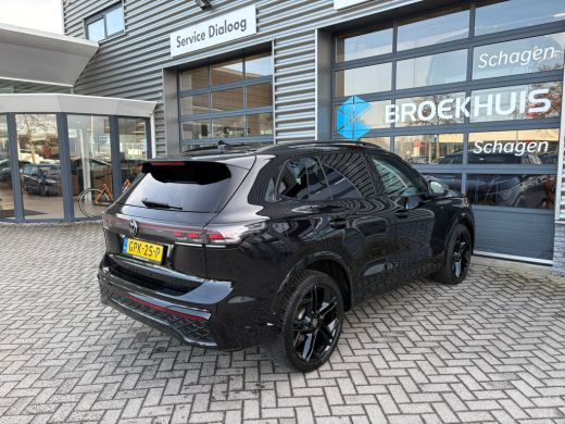 Volkswagen Tiguan 1.5 eHybrid 272 pk R-Line Business | Trekhaak | Assitance pakket plus | Black Style pakket | Comf... ActivLease financial lease