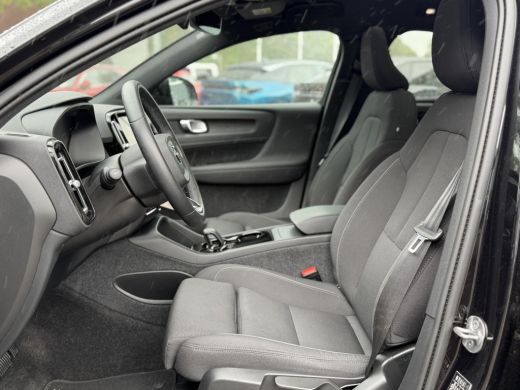 Volvo  C40 Recharge Plus 69 kWh VOL OPTIES| ELEKTRISCHE ACHTERKLEP| DEALER ONDERHOUDEN| RIJKLAARPRIJS| WARMT... ActivLease financial lease