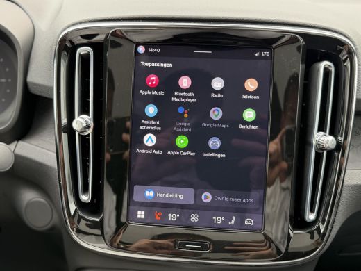 Volvo  C40 Recharge Plus 69 kWh VOL OPTIES| ELEKTRISCHE ACHTERKLEP| DEALER ONDERHOUDEN| RIJKLAARPRIJS| WARMT... ActivLease financial lease