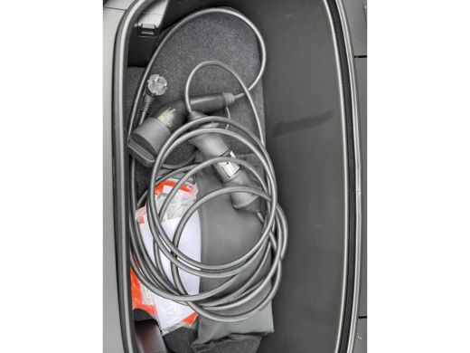 Volvo  C40 Recharge Plus 69 kWh VOL OPTIES| ELEKTRISCHE ACHTERKLEP| DEALER ONDERHOUDEN| RIJKLAARPRIJS| WARMT... ActivLease financial lease