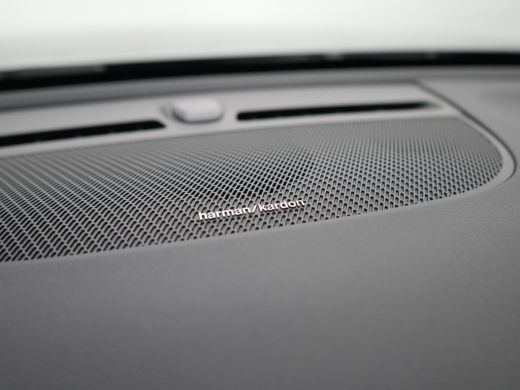 Volvo  EC40 Single Plus Black Edition Europa 70 kWh | 360&deg; Camera | Harman/Kardon | Adaptive Cruise | BLIS | ... ActivLease financial lease