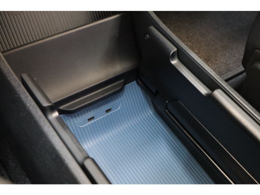 Volvo  EX30 P5 Long Range 272PK Europa Plus 69kWh | Getint Glas | Power Seats | Stoelverw | HK Audio | Achter... ActivLease financial lease