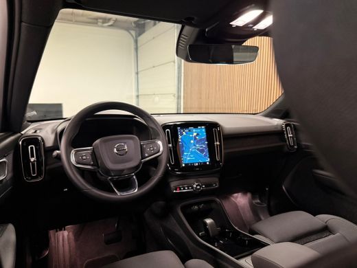 Volvo  EX40 Recharge Single Motor Core 69 kWh | Trekhaak | All Season Banden | Stoel en Stuurwielverwarming |... ActivLease financial lease