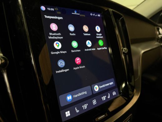 Volvo  V60 B3 Essential Edition | All Season Banden | Cruise Control | Google Infotainment | Parkeersensoren... ActivLease financial lease