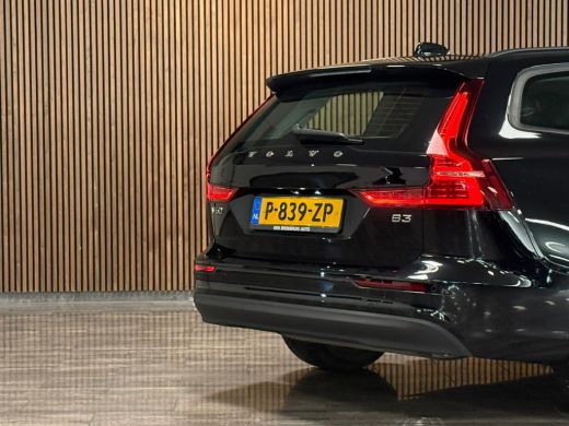 Volvo  V60 B3 Essential Edition | All Season Banden | Cruise Control | Google Infotainment | Parkeersensoren... ActivLease financial lease