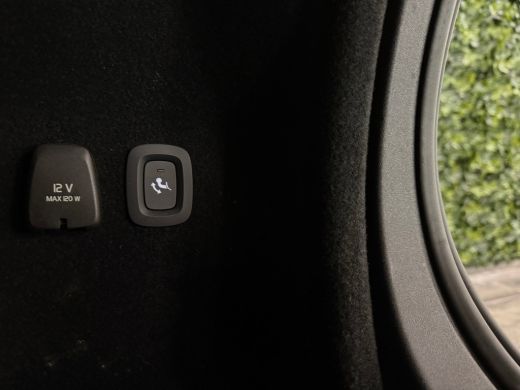Volvo  V60 T6 AWD Recharge Plus Bright | Schuifdak | Trekhaak | 360&deg; Camera | Adaptieve Cruise Control | Sto... ActivLease financial lease