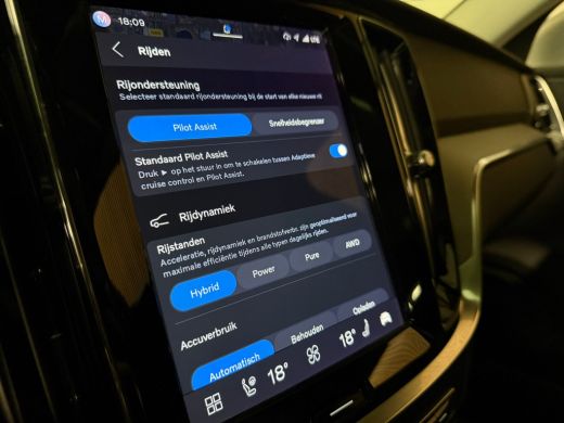 Volvo  V60 T6 AWD Recharge Plus Bright | Schuifdak | Trekhaak | 360&deg; Camera | Adaptieve Cruise Control | Sto... ActivLease financial lease