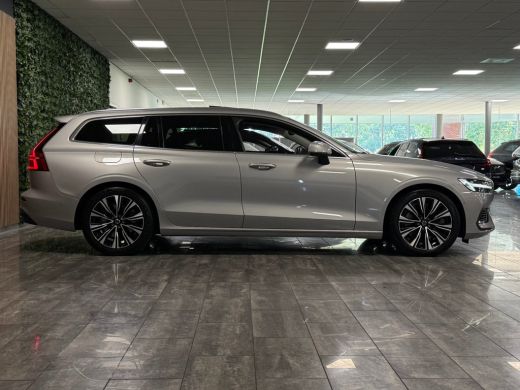 Volvo  V60 T6 AWD Recharge Plus Bright | Schuifdak | Trekhaak | 360&deg; Camera | Adaptieve Cruise Control | Sto... ActivLease financial lease