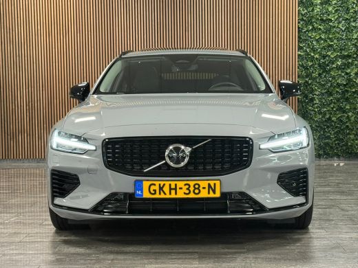 Volvo  V60 T6 AWD Recharge Ultra Dark | Trekhaak | Schuifdak | Head-Up Display | Harman Kardon | Adaptieve C... ActivLease financial lease