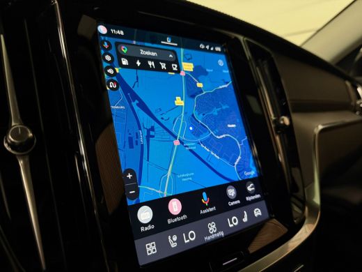 Volvo  V60 T6 AWD Recharge Ultra Dark | Trekhaak | Schuifdak | Head-Up Display | Harman Kardon | Adaptieve C... ActivLease financial lease