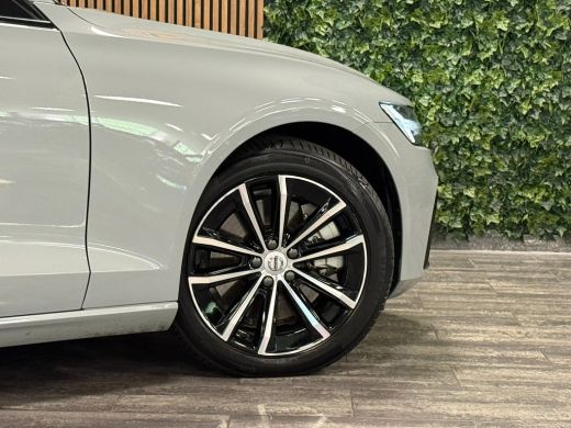 Volvo  V60 T6 AWD Recharge Ultra Dark | Trekhaak | Schuifdak | Head-Up Display | Harman Kardon | Adaptieve C... ActivLease financial lease