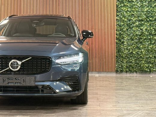 Volvo  V90 T6 AWD Recharge Plus Dark | Schuifdak | 360 Camera | Harman Kardon | Adaptieve Cruise Control | S... ActivLease financial lease