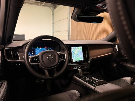Volvo  V90 T6 AWD Recharge Plus Dark | Schuifdak | 360 Camera | Harman Kardon | Adaptieve Cruise Control | S... ActivLease financial lease