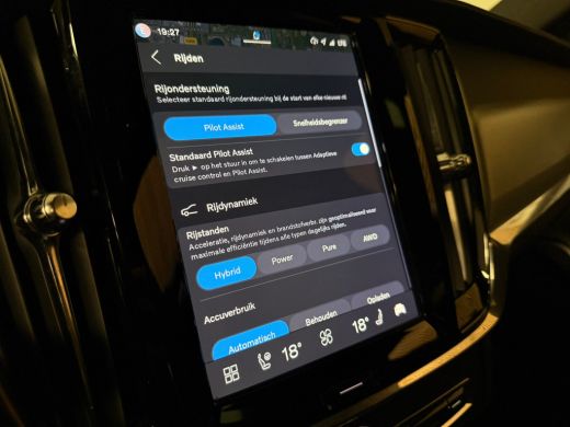 Volvo  V90 T8 AWD Plus Dark Long Range | Schuifdak | Harman Kardon | 455pk | Adaptieve Cruise Control | Stoe... ActivLease financial lease