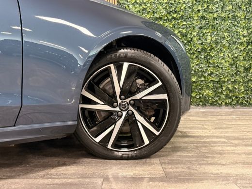 Volvo  V90 T8 AWD Plus Dark Long Range | Schuifdak | Harman Kardon | 455pk | Adaptieve Cruise Control | Stoe... ActivLease financial lease