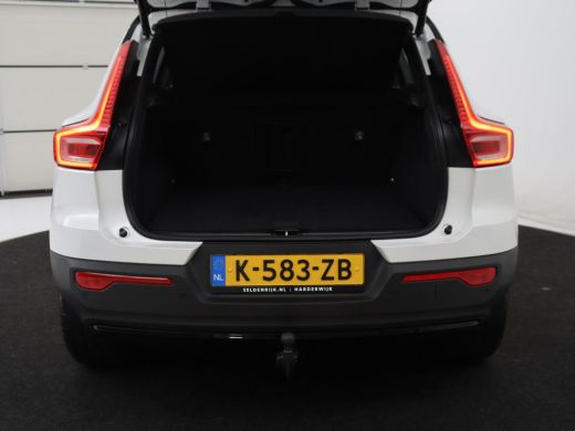 Volvo  XC40 | SOH 97.1% | Trekhaak | Panoramadak | Leder/alcantara | Stuur/stoel verwarming | Park assit | Ca... ActivLease financial lease