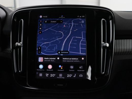 Volvo  XC40 | SOH 97.1% | Trekhaak | Panoramadak | Leder/alcantara | Stuur/stoel verwarming | Park assit | Ca... ActivLease financial lease